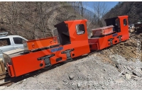 鋰電池井下電機(jī)車(chē)要添加多少潤(rùn)滑油？